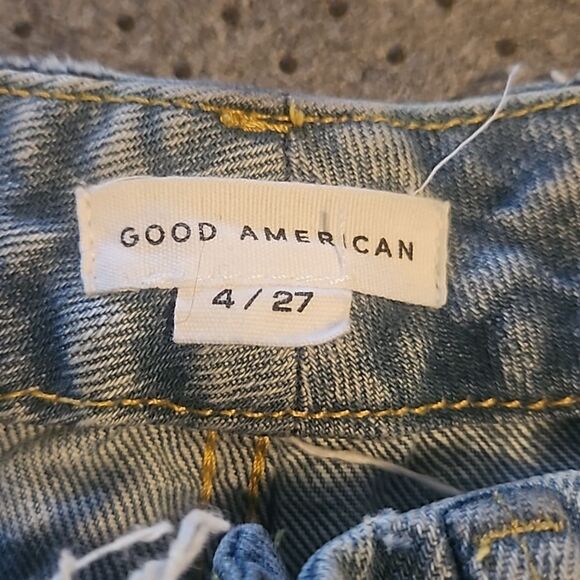 NWT Good American Good  Wide Release  Jeans Color Indigo085 size 4/27 - Picture 2 of 7